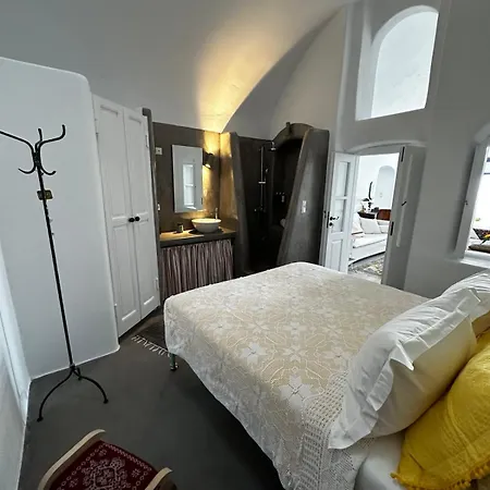 Castellana Cycladic House