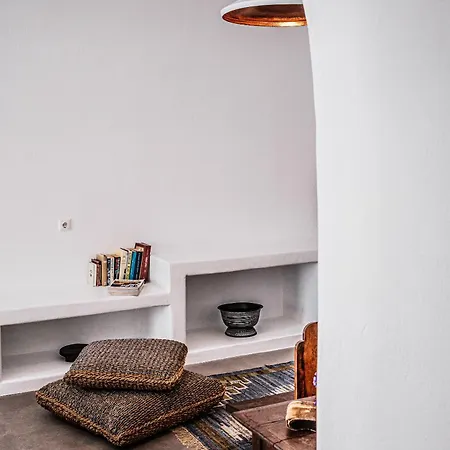 Castellana Cycladic House