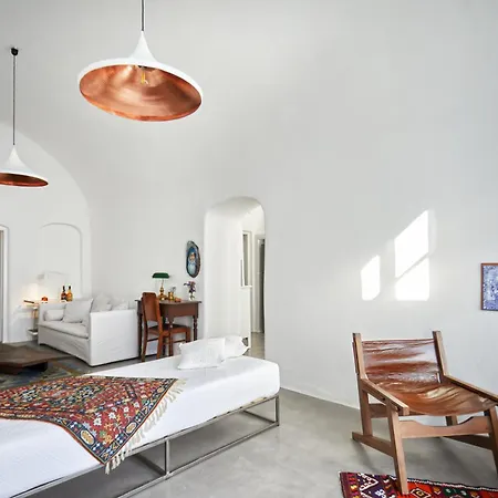 Castellana Cycladic House *