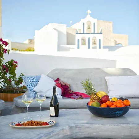 Castellana Cycladic House *