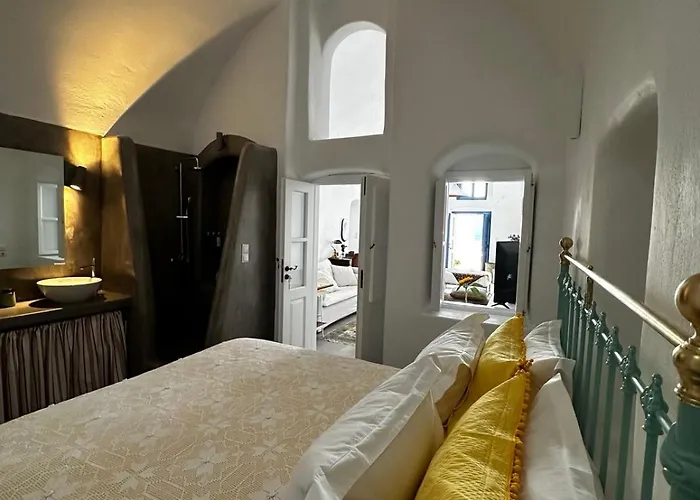 Castellana Cycladic House * Pyrgos Kallistis