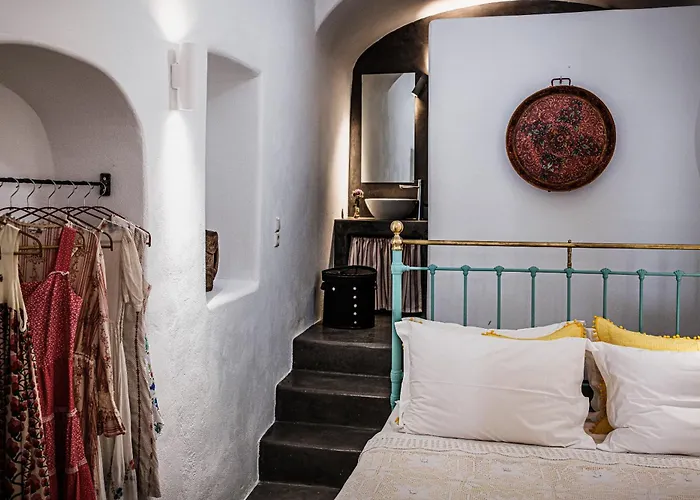 Castellana Cycladic House Pyrgos Kallistis