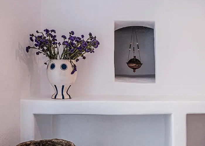 Castellana Cycladic House *