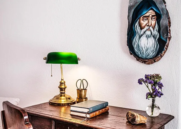 Castellana Cycladic House *