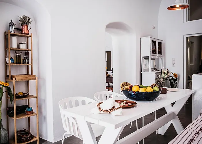 Castellana Cycladic House Tatil Evi *