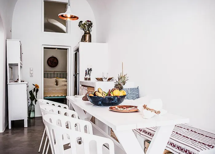 Castellana Cycladic House *