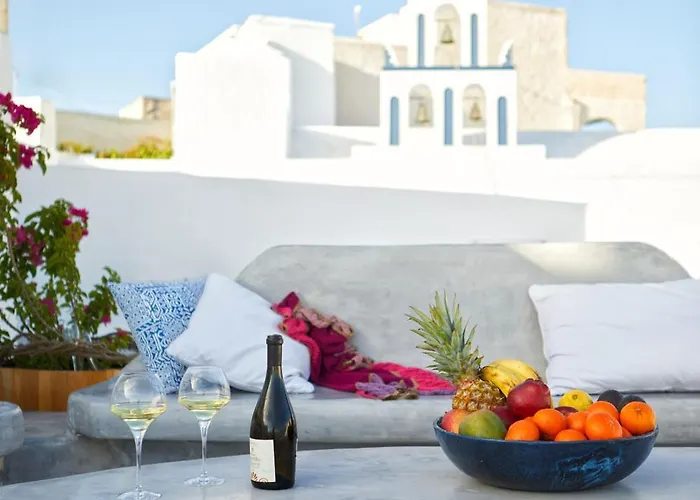 Castellana Cycladic House *