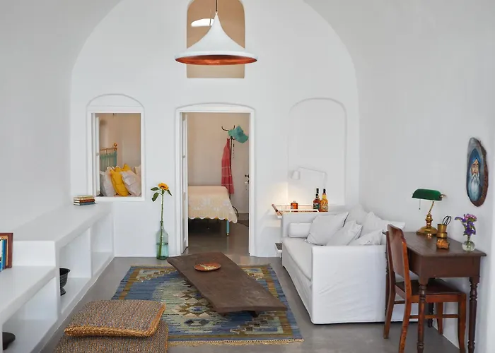 Castellana Cycladic House Pyrgos Kallistis